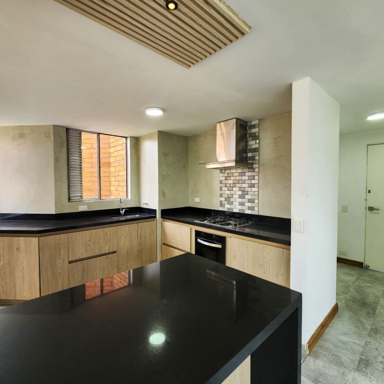 Apartamento en alquiler convencional, Medellín, barrio La Mota.