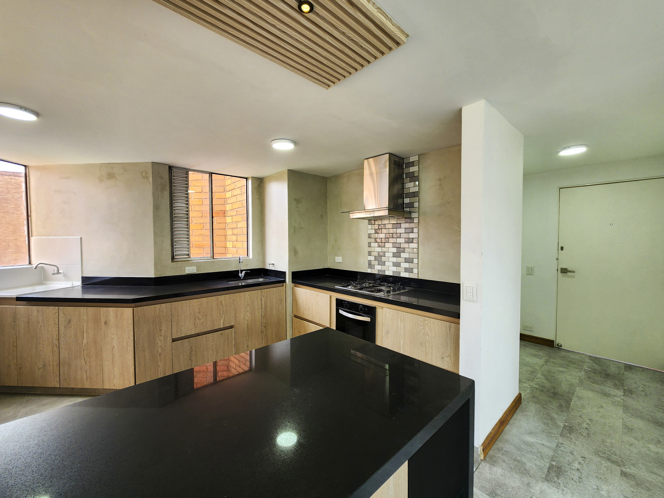 Apartamento en alquiler convencional, Medellín, barrio La Mota.