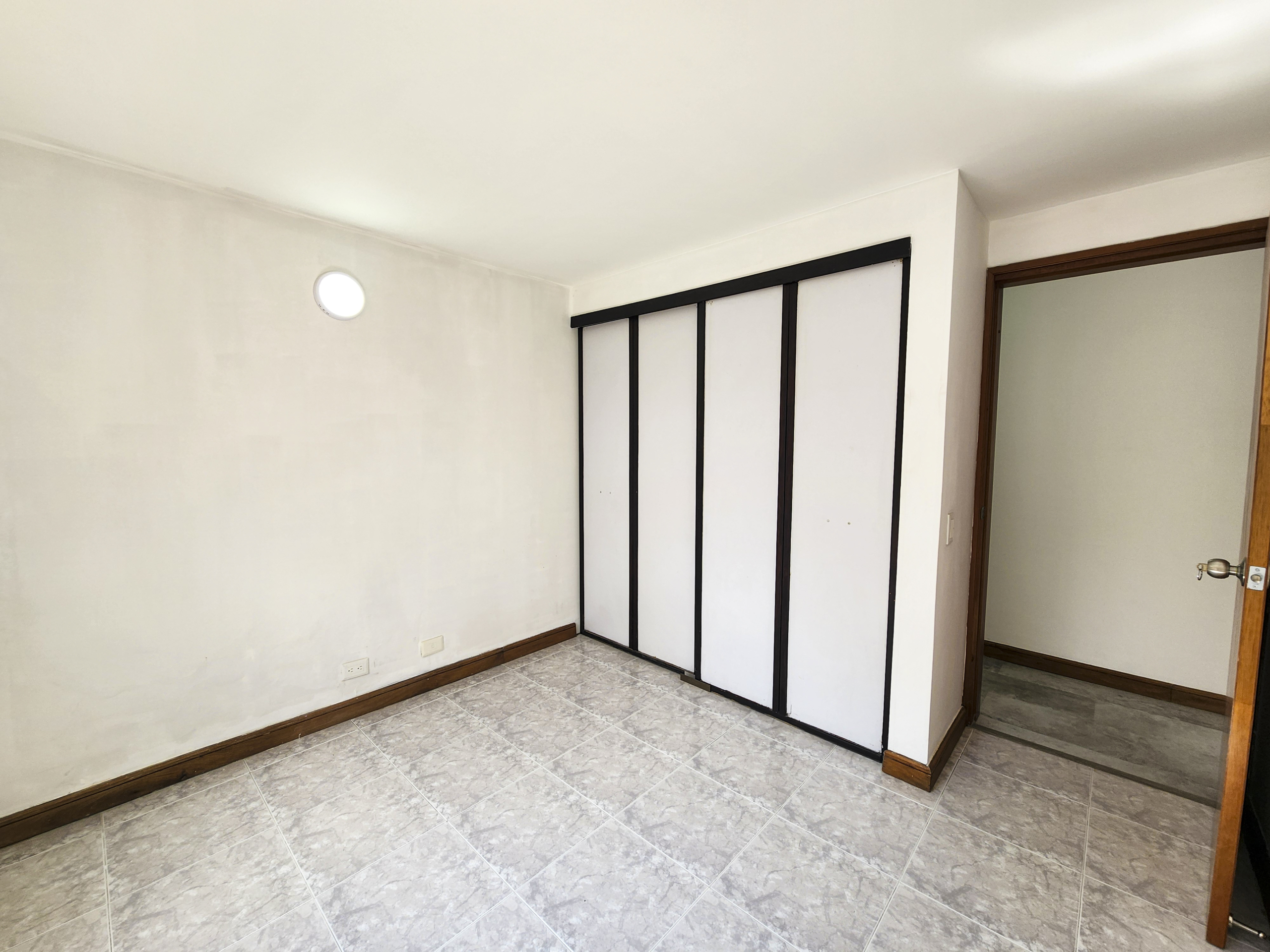 Apartamento en alquiler convencional, Medellín, barrio La Mota.