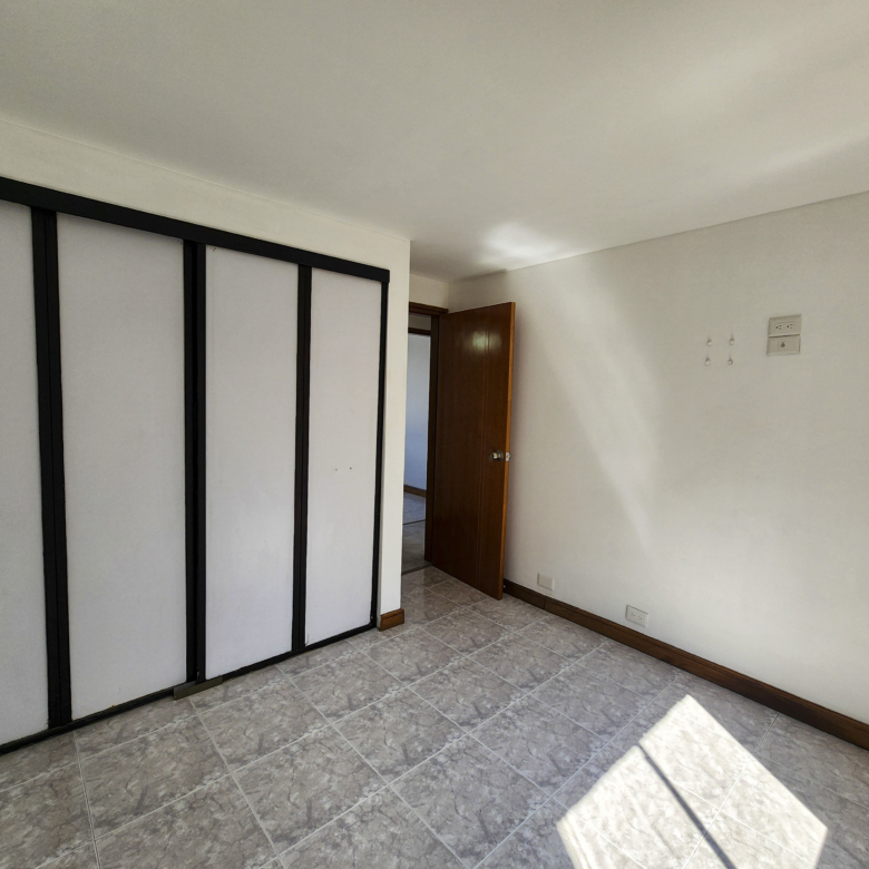 Apartamento en alquiler convencional, Medellín, barrio La Mota.