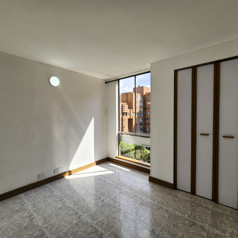 Apartamento en alquiler convencional, Medellín, barrio La Mota.