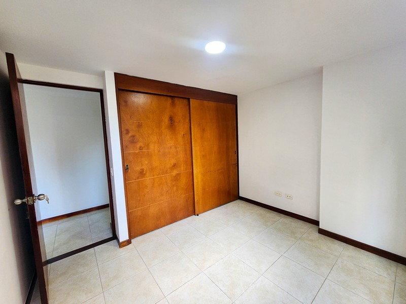 Apartamento en Alquiler en Envigado barrio Otra Parte