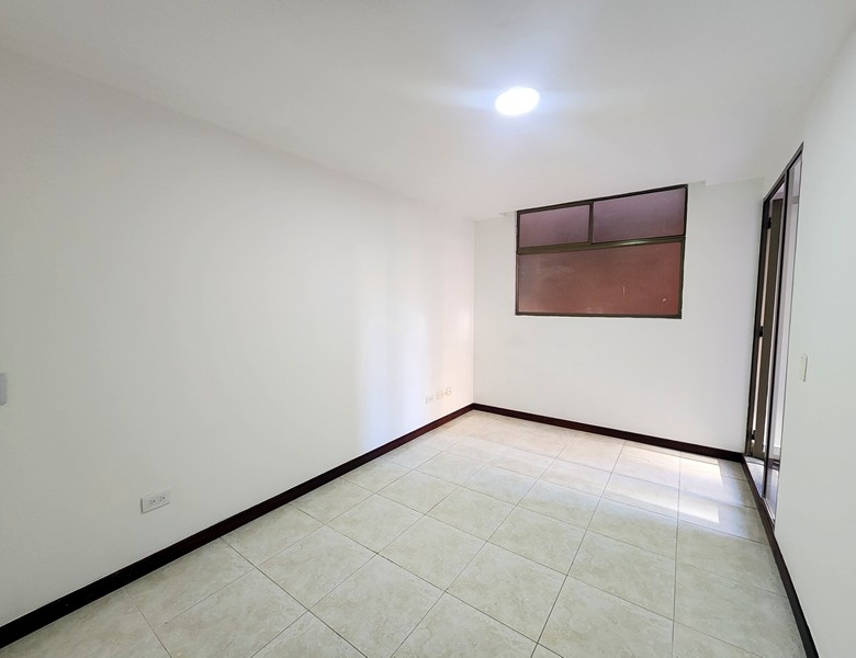 Apartamento en Alquiler en Envigado barrio Otra Parte