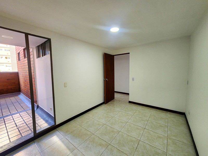 Apartamento en Alquiler en Envigado barrio Otra Parte