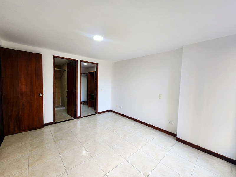 Apartamento en Alquiler en Envigado barrio Otra Parte