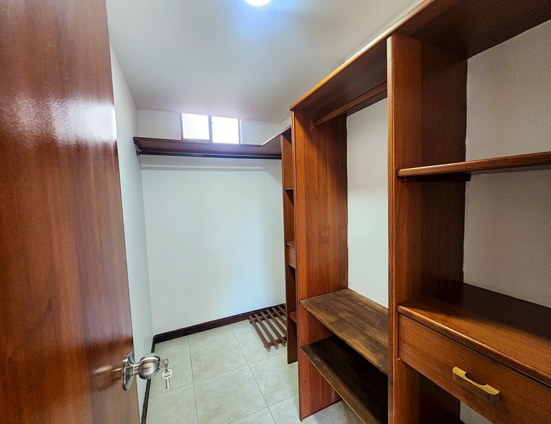 Apartamento en Alquiler en Envigado barrio Otra Parte