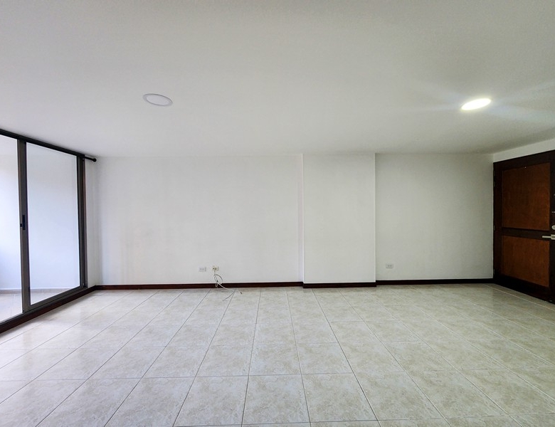 Apartamento en Alquiler en Envigado barrio Otra Parte