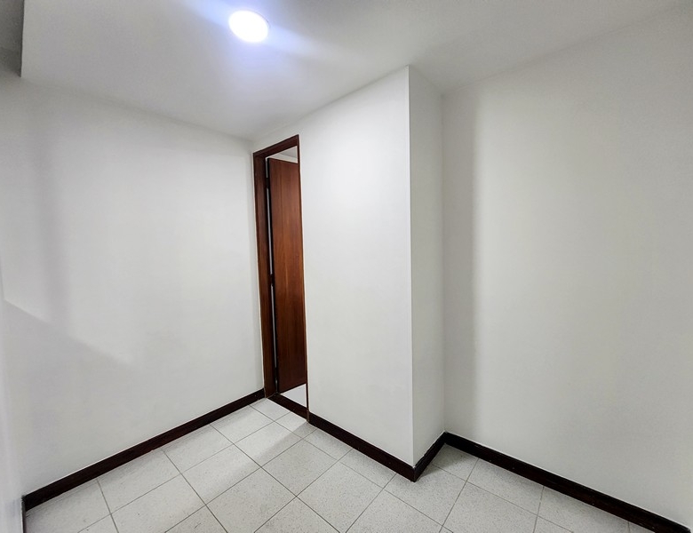 Apartamento en Alquiler en Envigado barrio Otra Parte