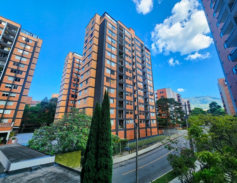 Apartamento en Alquiler en Envigado barrio Otra Parte