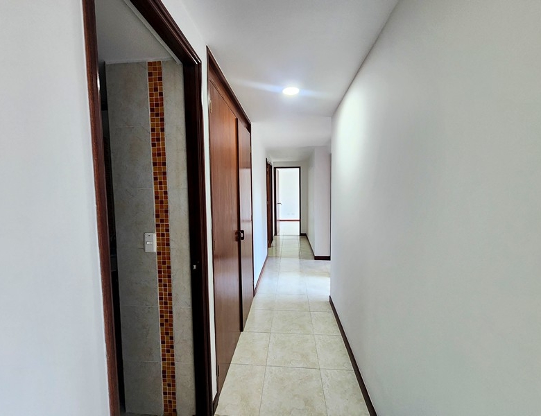 Apartamento en Alquiler en Envigado barrio Otra Parte