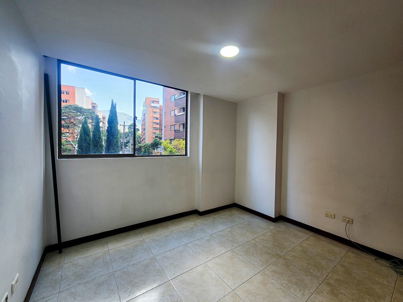 Apartamento en Alquiler en Envigado barrio Otra Parte