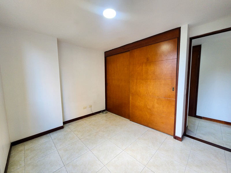 Apartamento en Alquiler en Envigado barrio Otra Parte