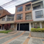 Casa en Alquiler Convencional, Barrio Los Colores