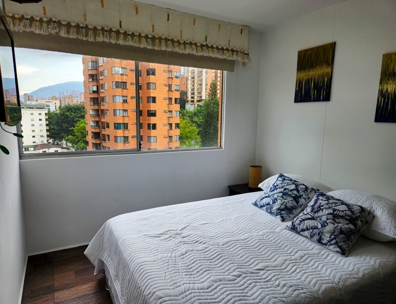 Apartamento Amoblado en Medellín. El Poblado.