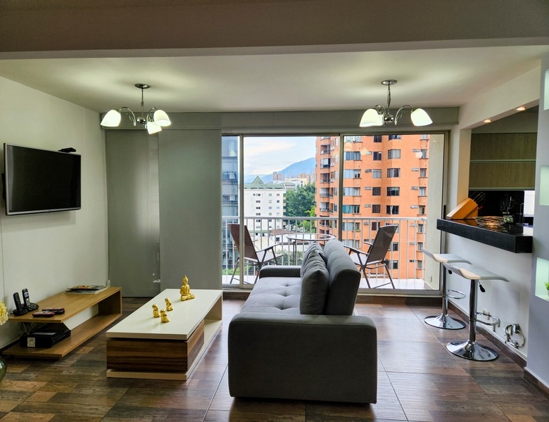 Apartamento Amoblado en Medellín. El Poblado.