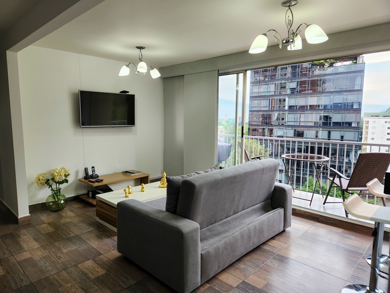 Apartamento Amoblado en Medellín. El Poblado.