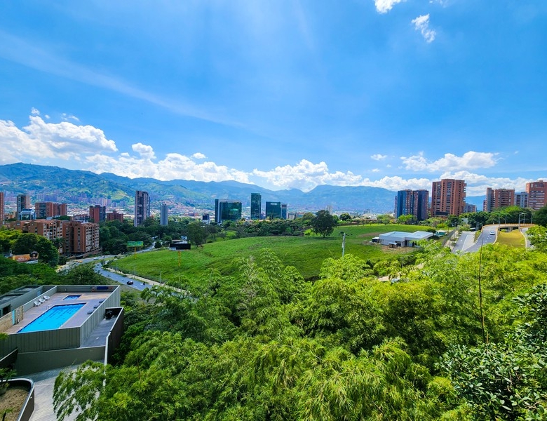 Apartamento Amoblado en Medellín. El Poblado.