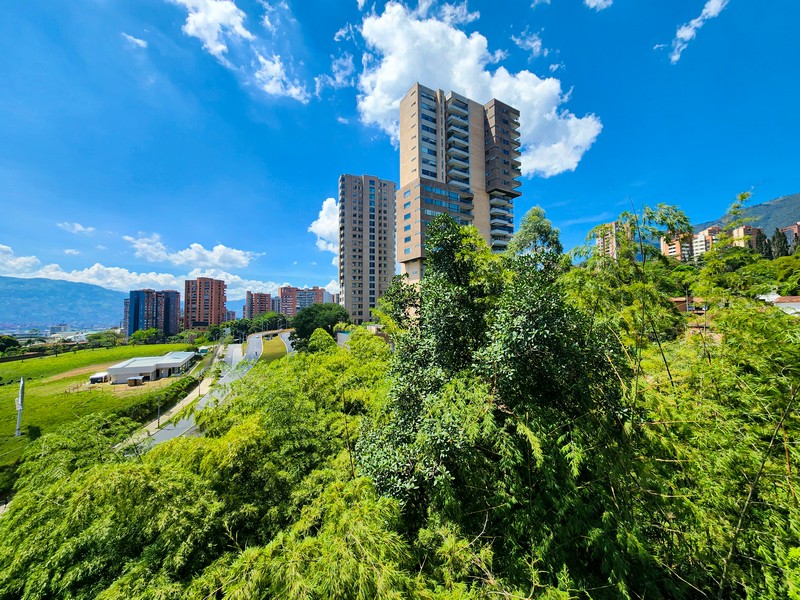 Apartamento Amoblado en Medellín. El Poblado.