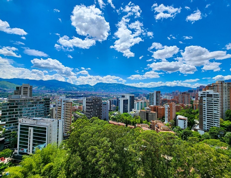 Apartamento Amoblado en Medellín. El Poblado