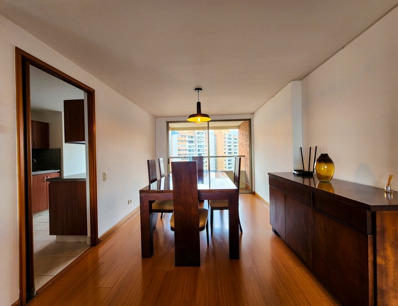 Apartamento Amoblado en Medellín. El Poblado