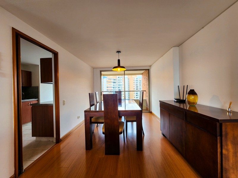 Apartamento Amoblado en Medellín. El Poblado