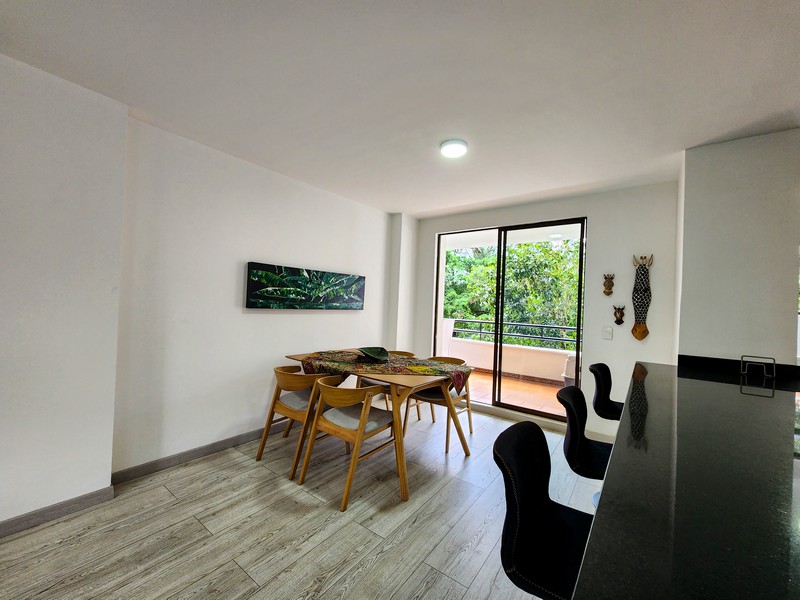 Apartamento Amoblado en Medellín. El Poblado.