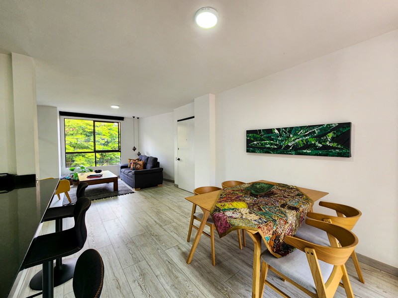 Apartamento Amoblado en Medellín. El Poblado.