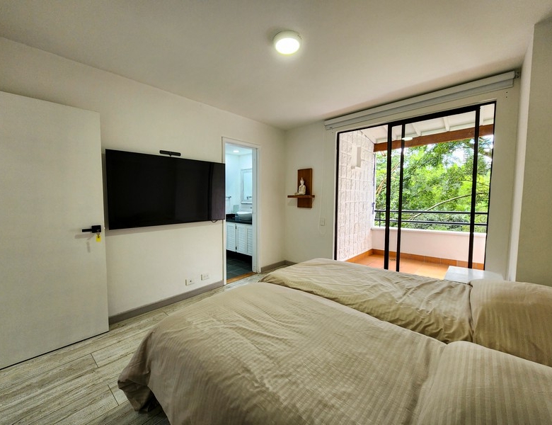 Apartamento Amoblado en Medellín. El Poblado.