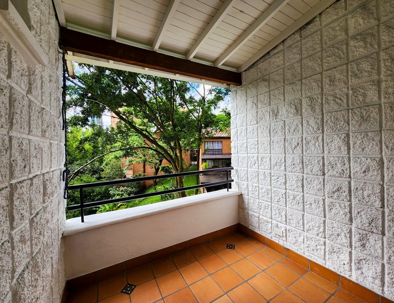 Apartamento Amoblado en Medellín. El Poblado.