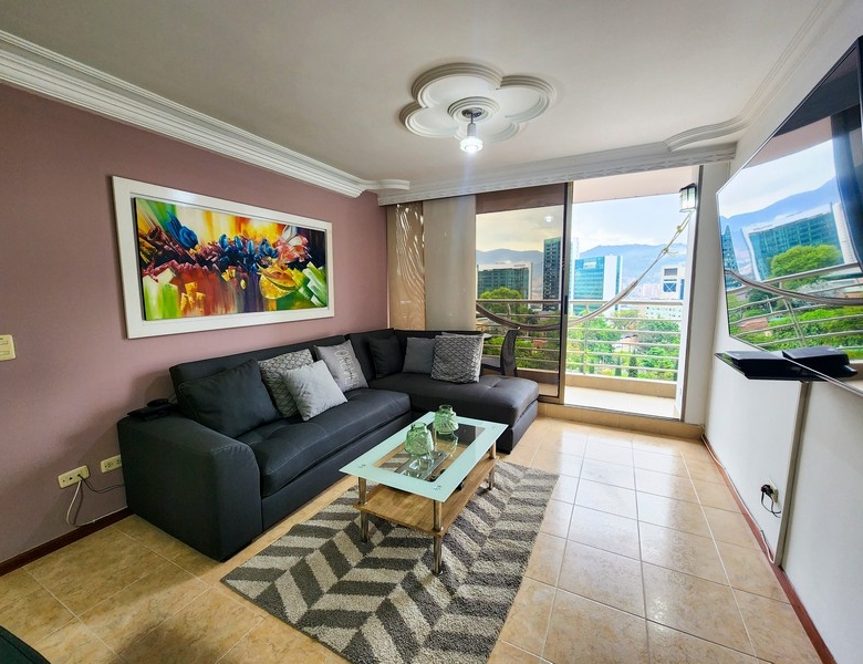 Apartamento Amoblado en Medellín. El Poblado