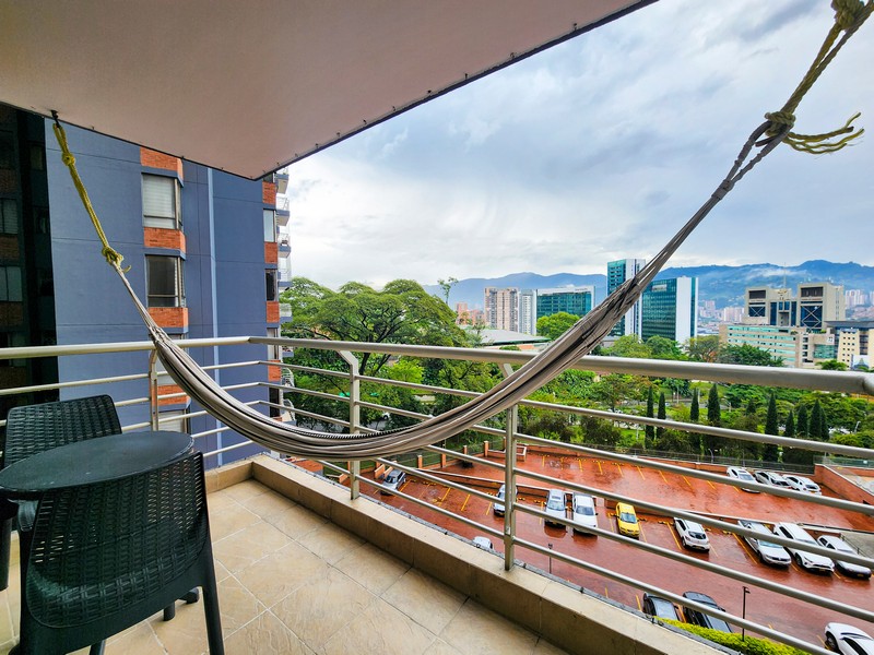 Apartamento Amoblado en Medellín. El Poblado