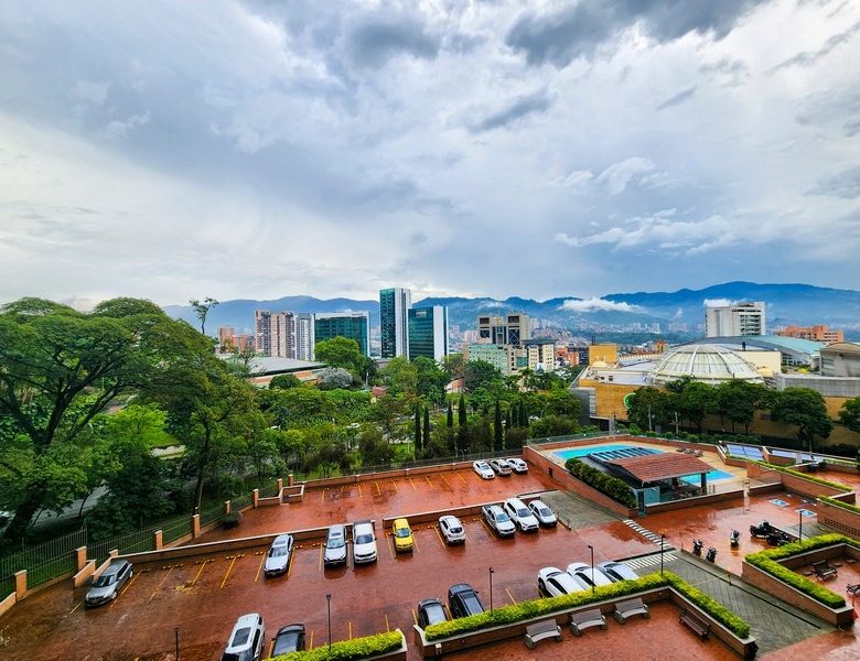 Apartamento Amoblado en Medellín. El Poblado