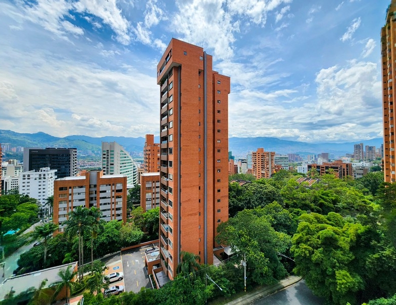 Apartamento Amoblado en Medellín. El Poblado