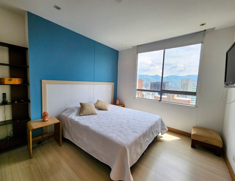 Apartamento Amoblado en Medellín. El Poblado