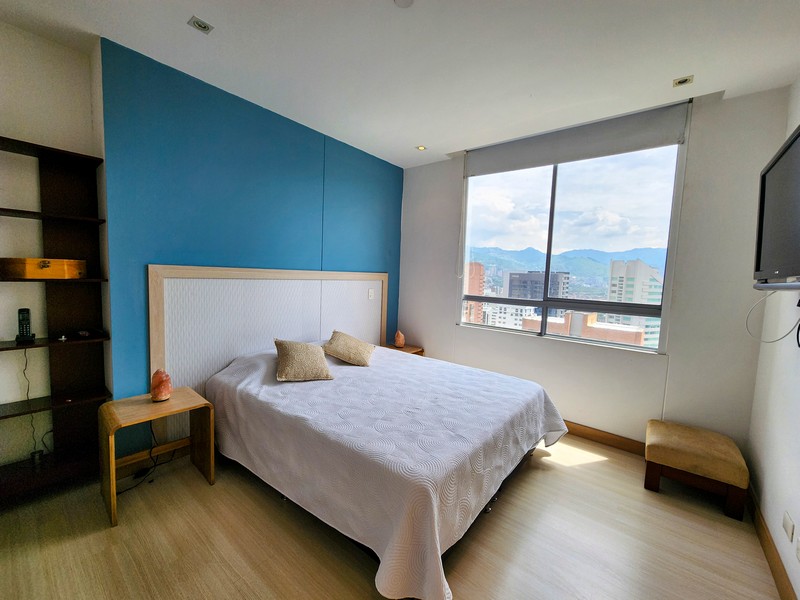 Apartamento Amoblado en Medellín. El Poblado