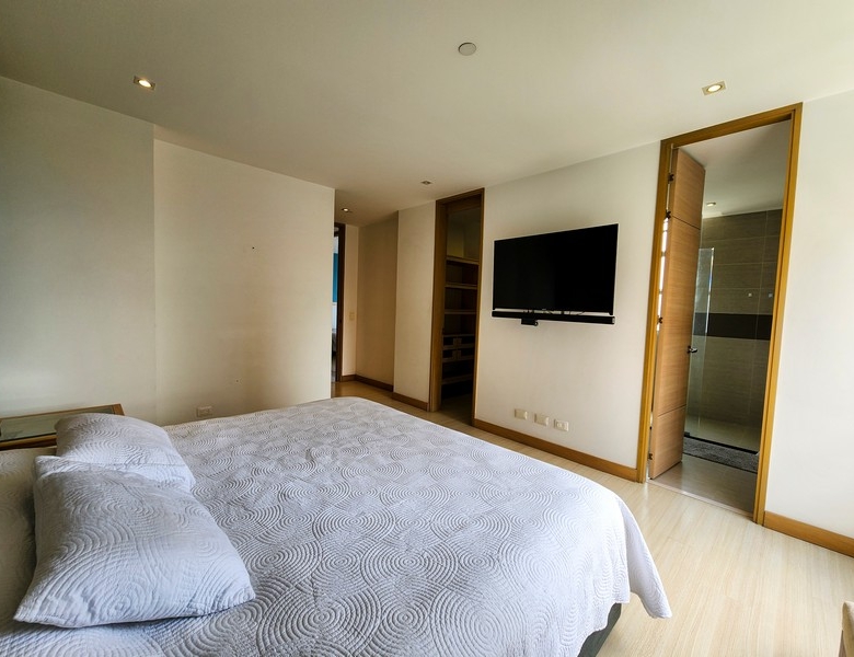 Apartamento Amoblado en Medellín. El Poblado