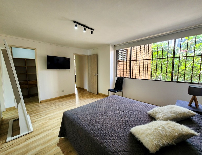 Apartamento Amoblado en Medellín. El Poblado