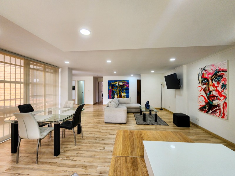 Apartamento Amoblado en Medellín. El Poblado