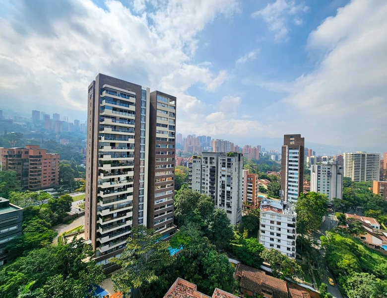 Apartamento Amoblado en El Poblado, Sector Alejandria