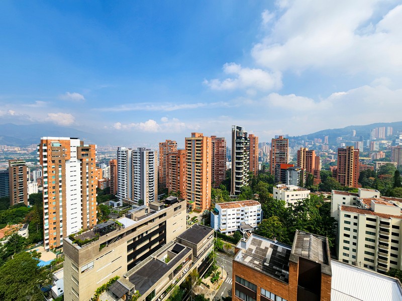 Apartamento Amoblado en El Poblado, Sector Alejandria