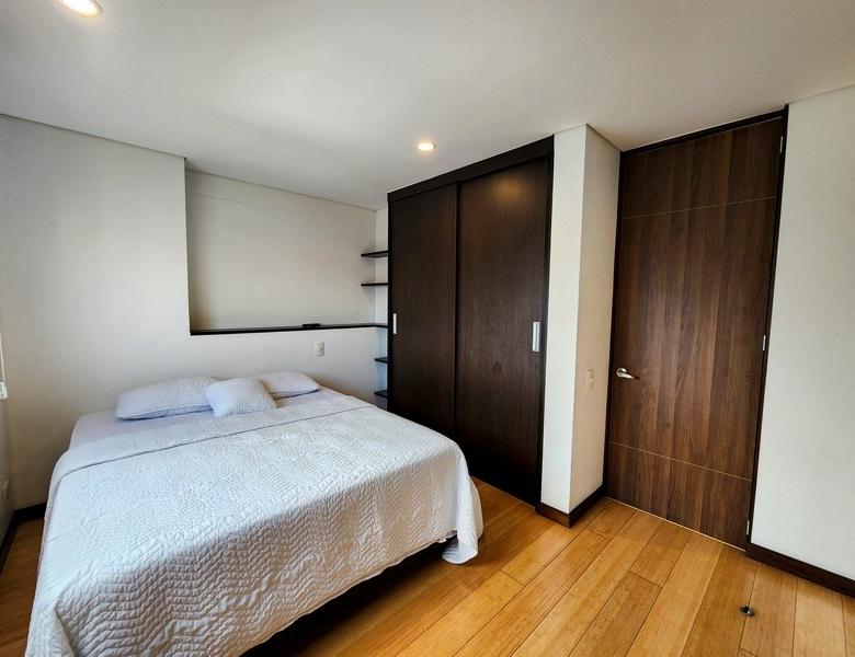 Apartamento Amoblado en El Poblado, Sector Alejandria