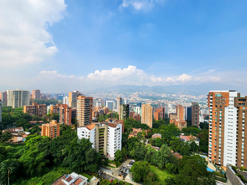 Apartamento Amoblado en El Poblado, Sector Alejandria