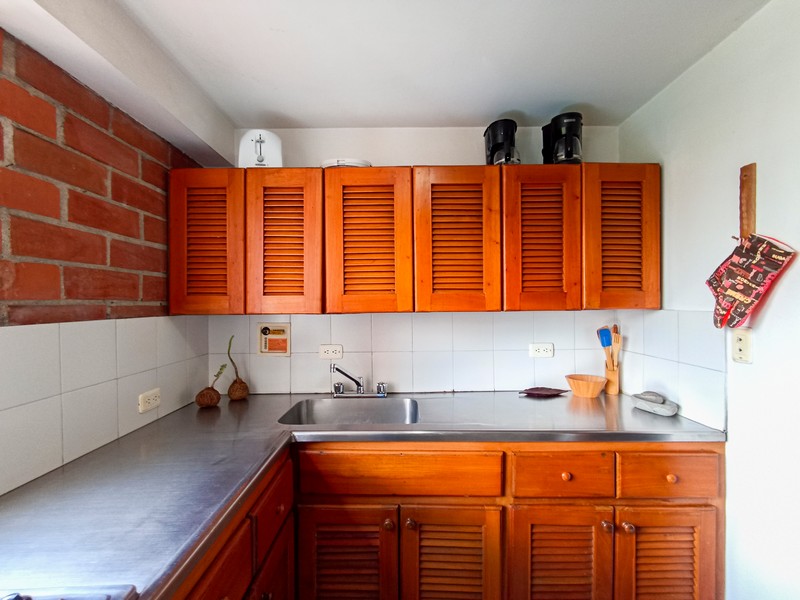 Apartamento Amoblado en El Poblado, La Aguacatala