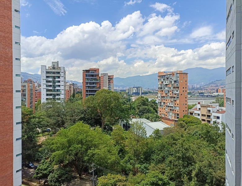 Apartamento Amoblado en El Poblado, La Aguacatala