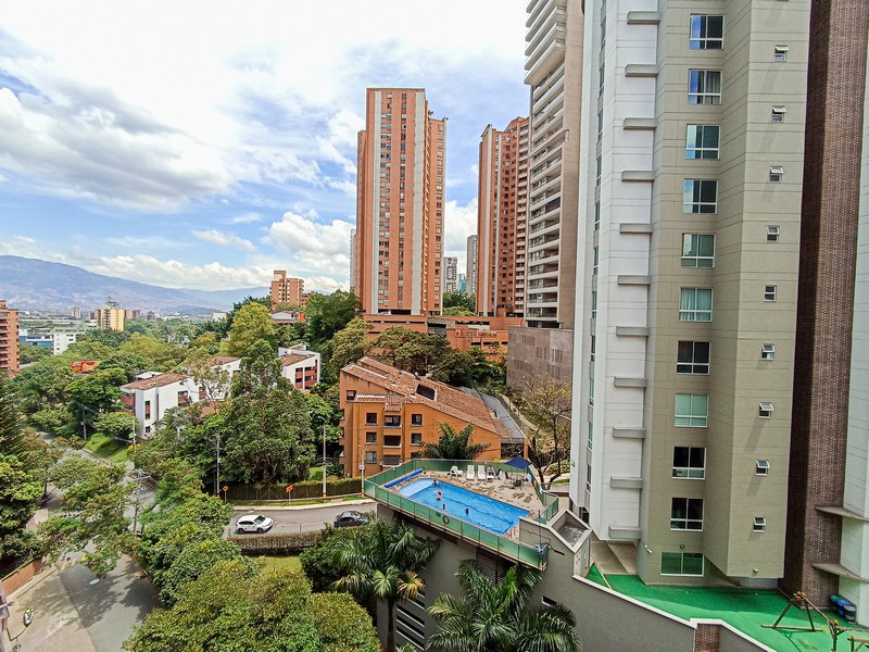 Apartamento Amoblado en El Poblado, La Aguacatala