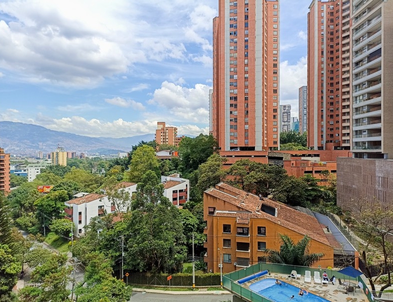 Apartamento Amoblado en El Poblado, La Aguacatala