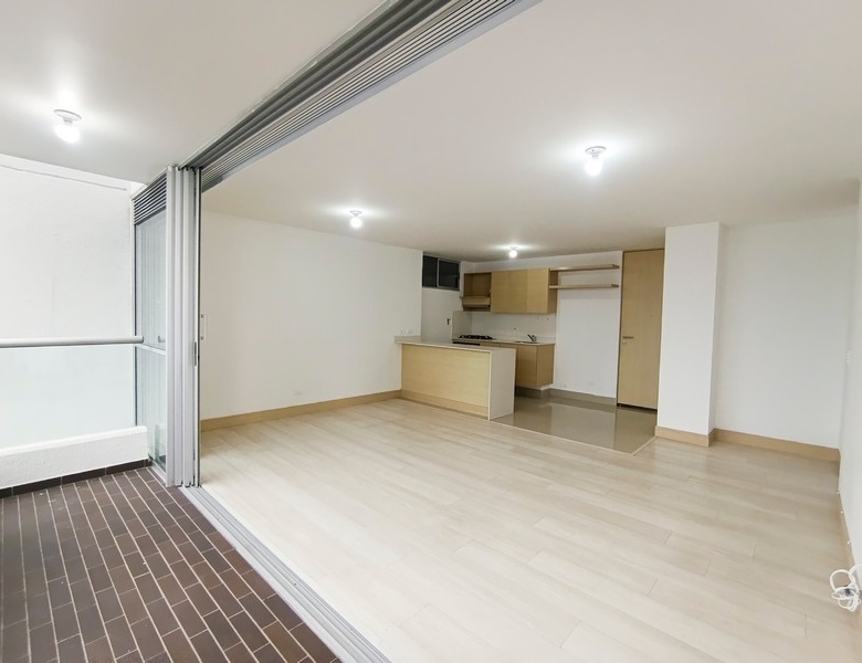 Apartamento Convencional en Medellín, Altos del Poblado