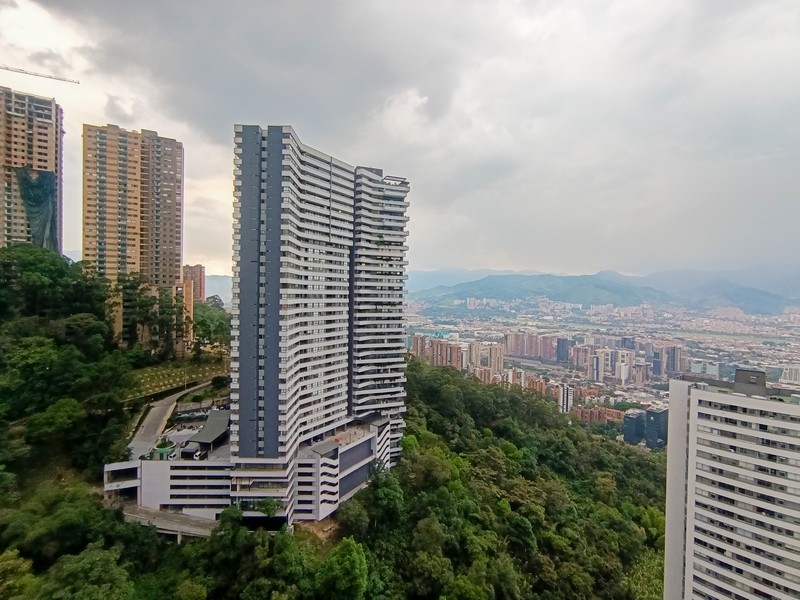 Apartamento Convencional en Medellín, Altos del Poblado