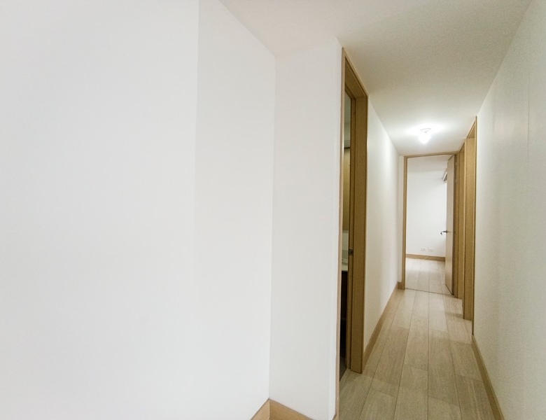 Apartamento Convencional en Medellín, Altos del Poblado