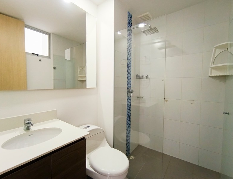 Apartamento Convencional en Medellín, Altos del Poblado